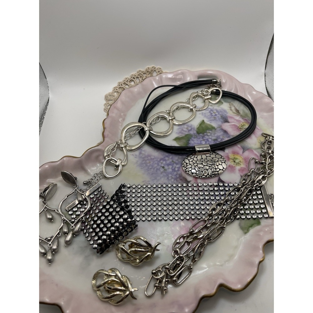 Mixed Lot Costume Jewelry, Necklaces And Clip On Earrings